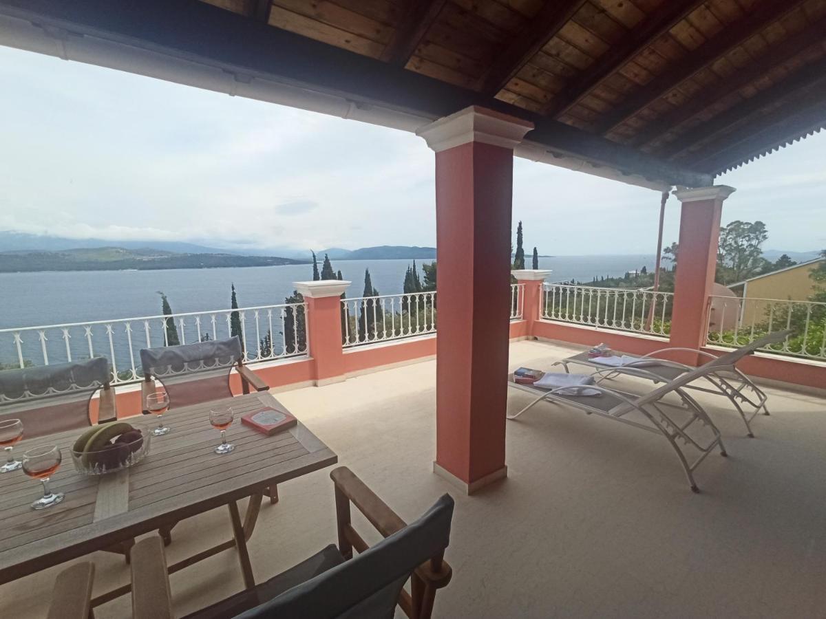 Aliki Apartament *