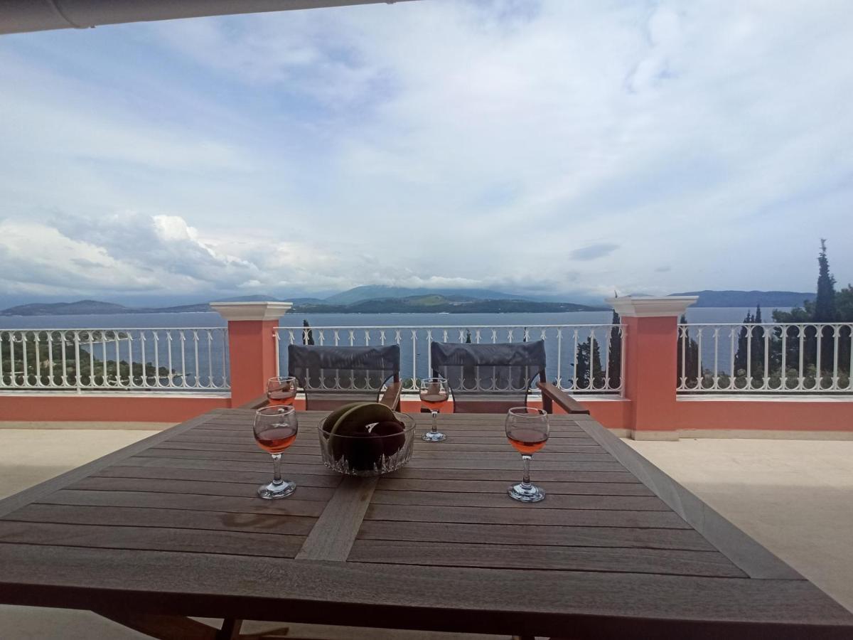 Apartament Aliki Agios Stefanos (Thinali)